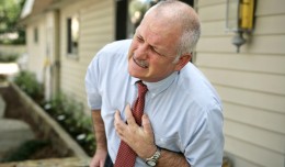 How-to-Treat-a-Heart-Attack