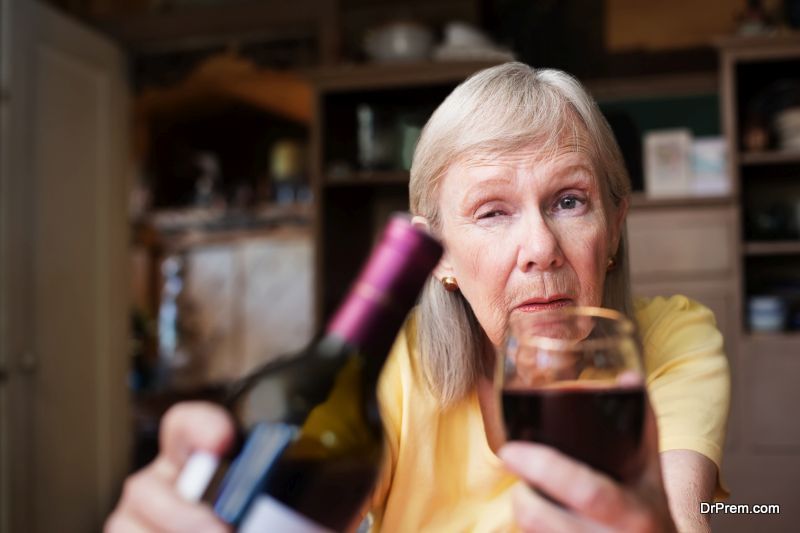 Alcohol-Dependency-in-Older-Woman