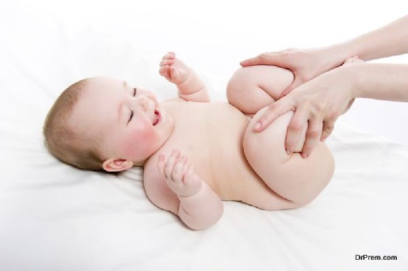 massage-your-newborn