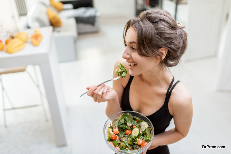 woman taking right Nutritio